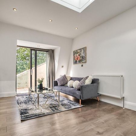 Apartamento Luxurious Hidden Gem In Wandsworth Londres Exterior foto