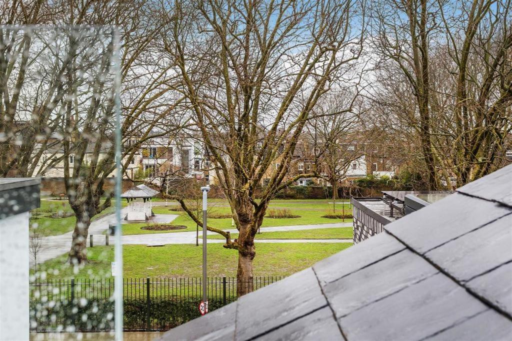 Apartamento Luxurious Hidden Gem In Wandsworth Londres Exterior foto