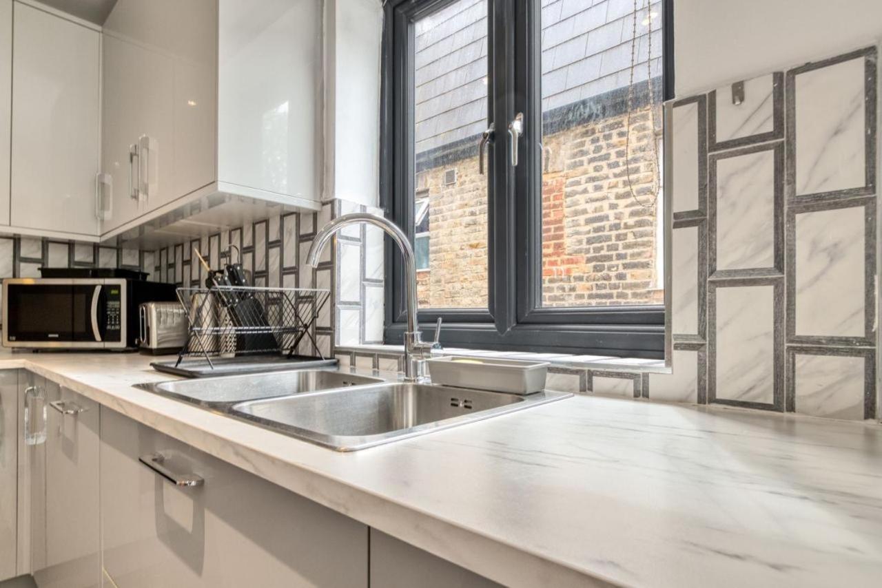 Apartamento Luxurious Hidden Gem In Wandsworth Londres Exterior foto