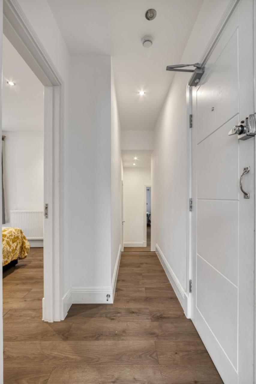 Apartamento Luxurious Hidden Gem In Wandsworth Londres Exterior foto