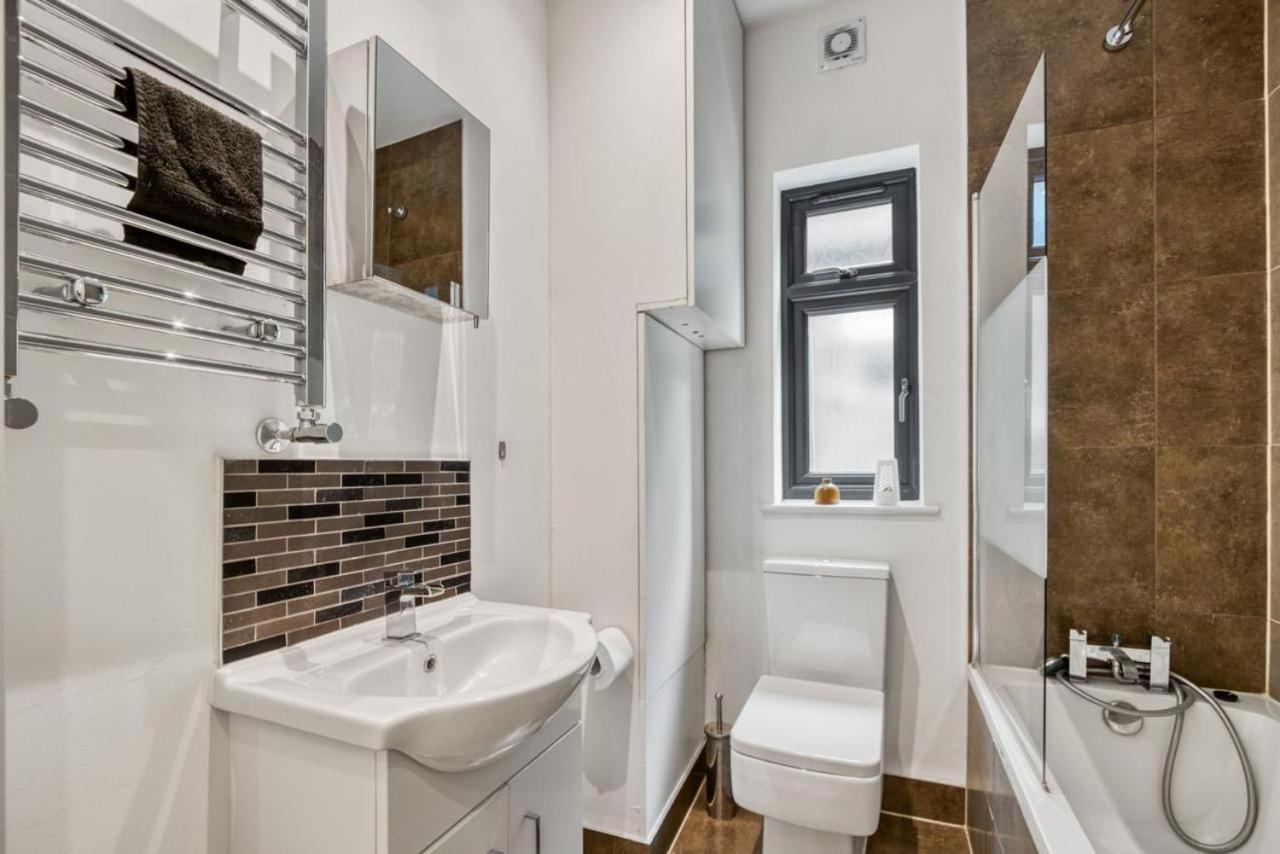 Apartamento Luxurious Hidden Gem In Wandsworth Londres Exterior foto