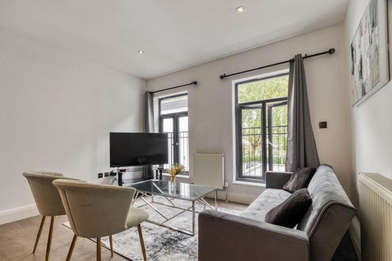 Apartamento Luxurious Hidden Gem In Wandsworth Londres Exterior foto