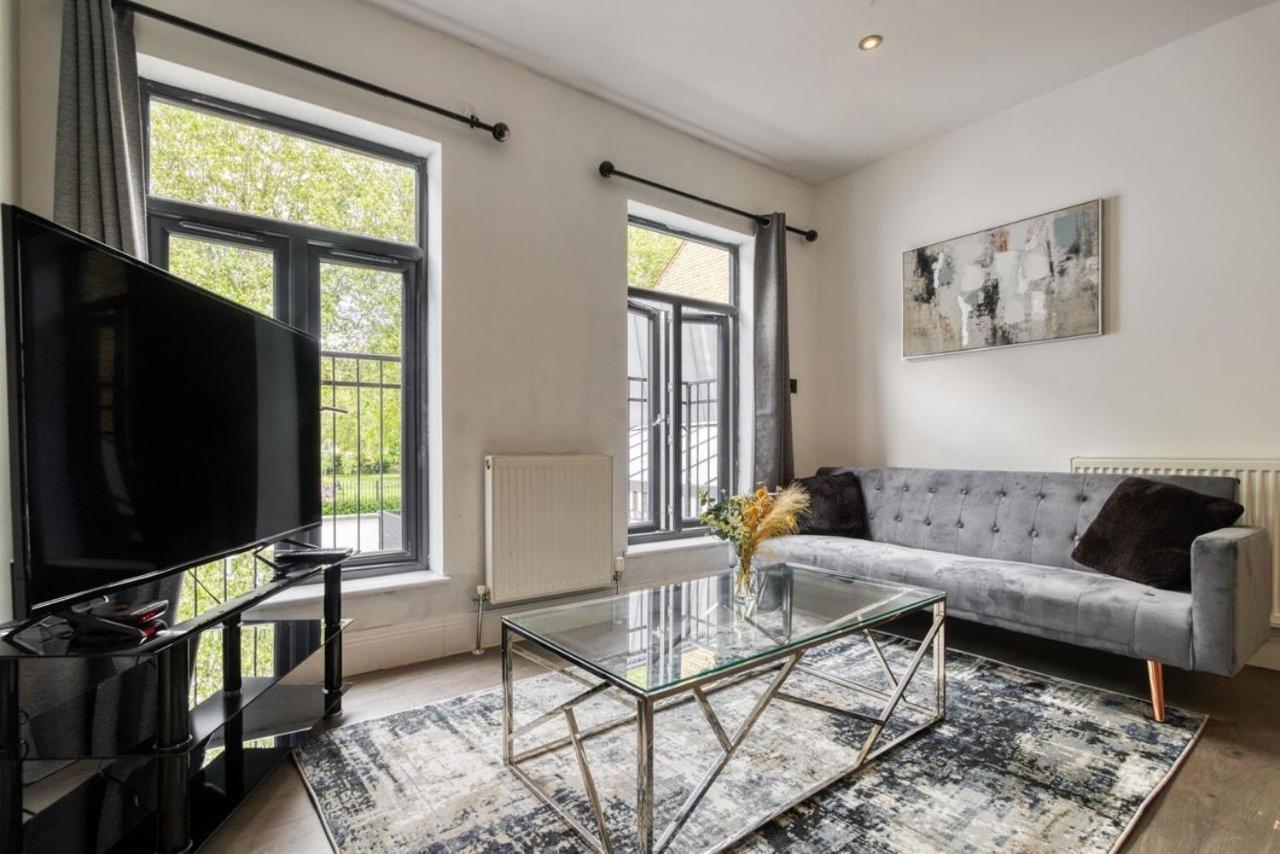 Apartamento Luxurious Hidden Gem In Wandsworth Londres Exterior foto