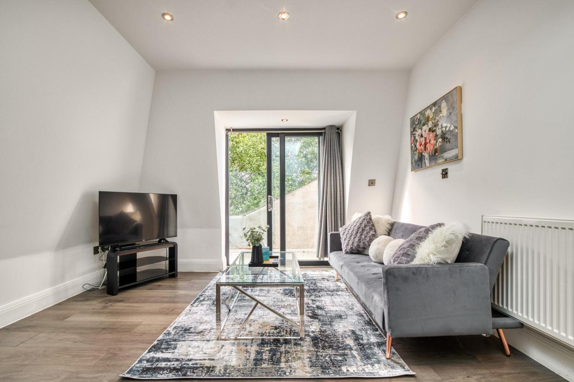 Apartamento Luxurious Hidden Gem In Wandsworth Londres Exterior foto